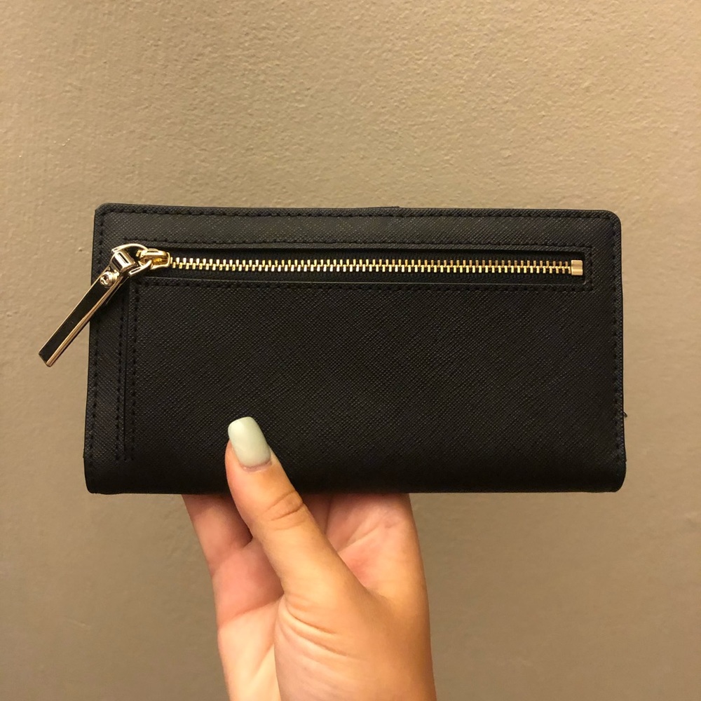 Kate Spade Snap Wallet β οΈ - Picture 3 of 3